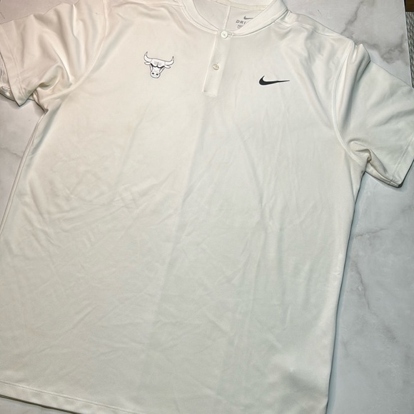 Nike Other - Nike Dri-FIT Victory Men's Golf Polo Chicago Bulls